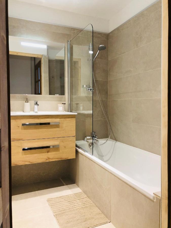 Apartamento Mont Blanc 43, Vue Mont Blanc , Balcon, Parking Chamonix Mont Blanc Exterior foto